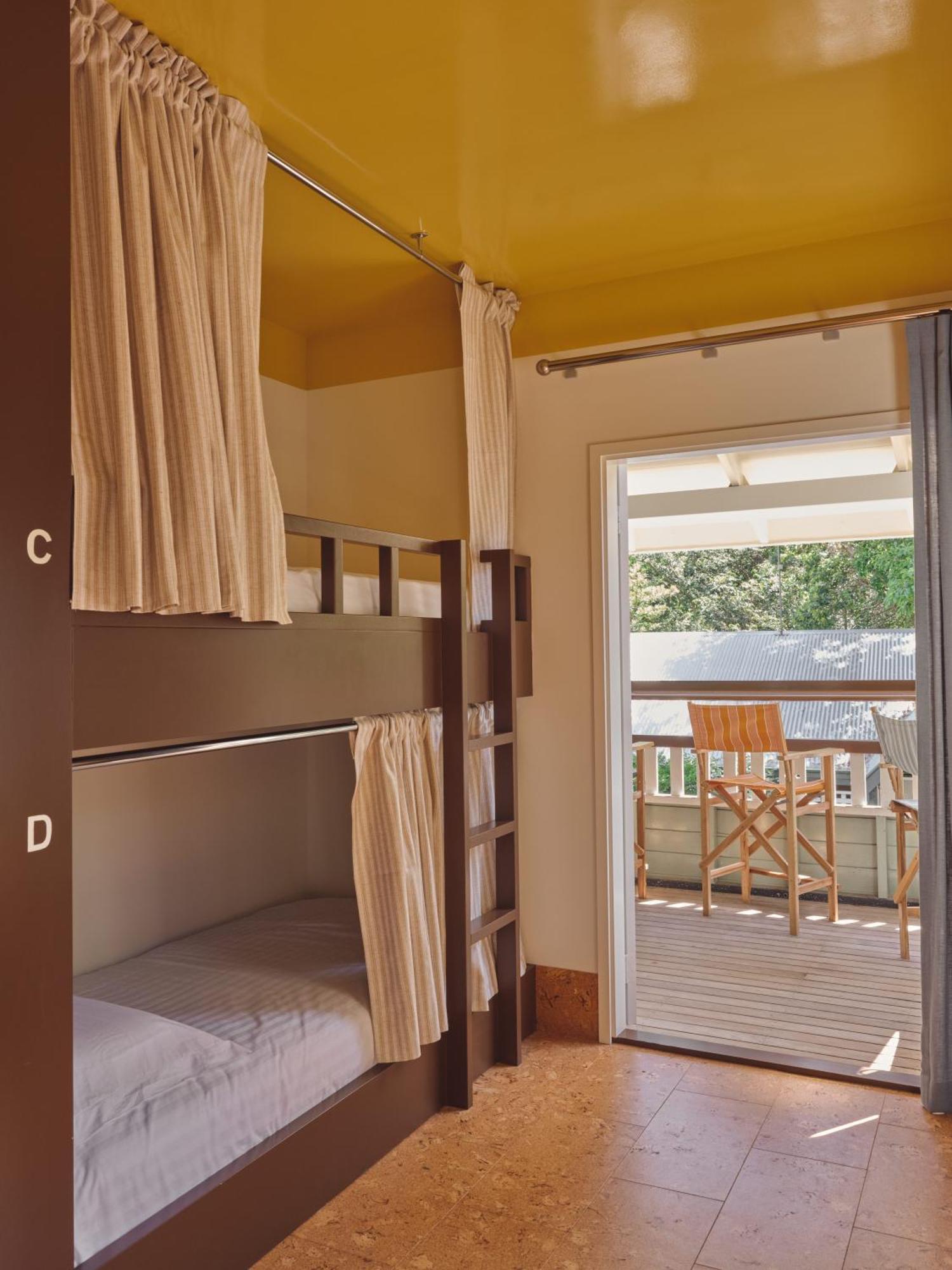 Halse Lodge Noosa Heads Bagian luar foto